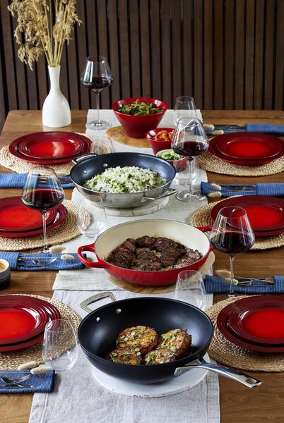 Le Creuset 70202270607080 Jídelní talíř 27 cm višňový