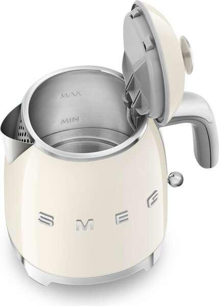 Smeg KLF05CREU. Rychlovarná konvice 50's Style Mini krémová