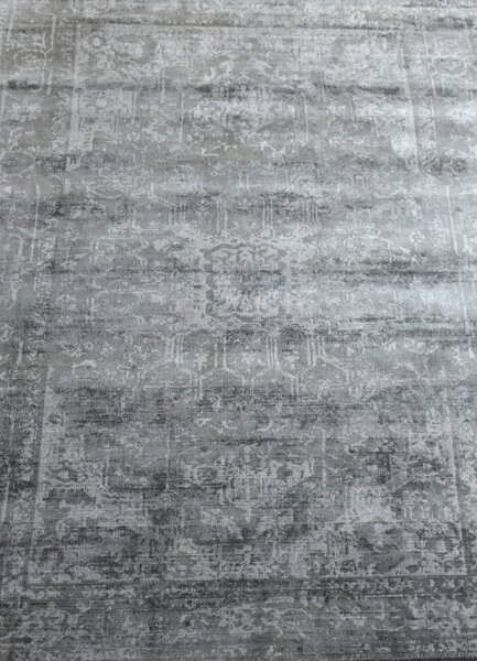 Koberec FALDON 120 x 180 cm z tkané viskózy