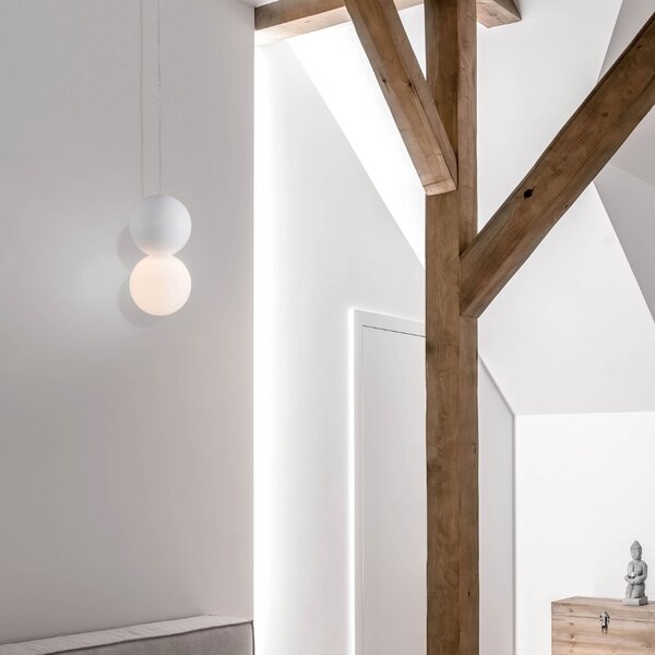 Nova Luce Bílé skleněné závěsné světlo Zero 10 cm