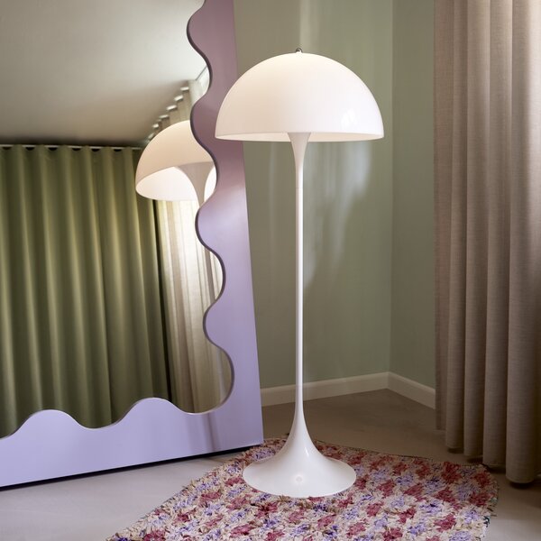 LOUIS POULSEN Stojací lampa Panthella, White opal acryl