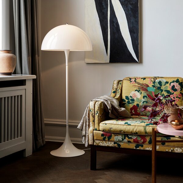 LOUIS POULSEN Stojací lampa Panthella, White opal acryl