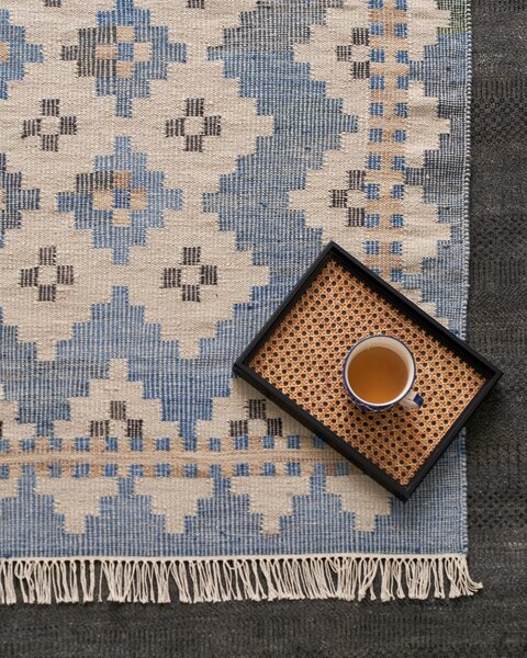 Diamond Carpets India, Ručně vázaný kusový koberec Casablanca DE 2255 Multi Colour, 80x150, modrá, chodba / předsíň