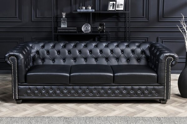 Pohovka CHESTERFIELD 3M 205 CM černá umělá kůže Nábytek | Obývací pokoj | Sedací soupravy a pohovky | Pohovky | Pevné