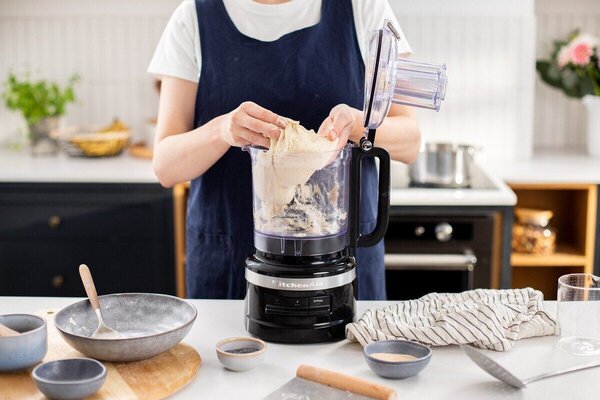 KitchenAid 5KFP0921EBM Kuchyňský mixér 2,1 l černý matný