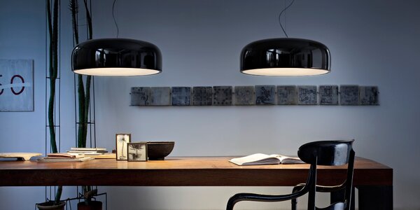 Flos F1371030 Smithfield S, leskle černé závěsné svítidlo, 4x70W E27, prům. 60cm