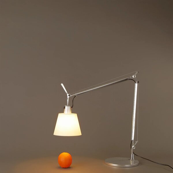 Artemide 50TOL Tolomeo Basculante 180 Tavolo, stolní lampa s vypínačem, pergamenové stínítko, 1x8W LED E27, výška 65-108cm