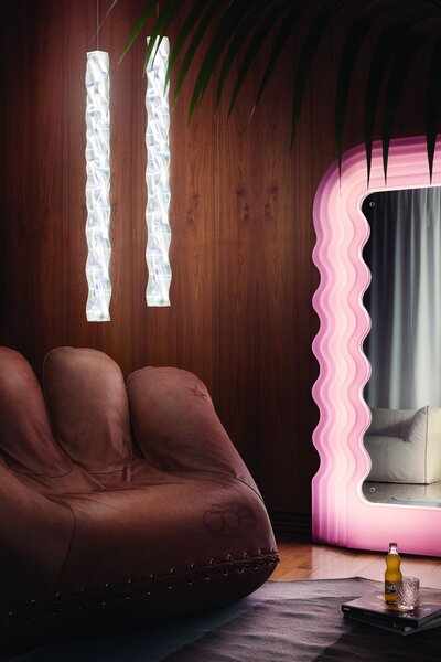 SLAMP HUGS000PRS01TVT000EU Hugo vertical, designové závěsné svítidlo, 20W LED 3000K, prisma, délka 100cm