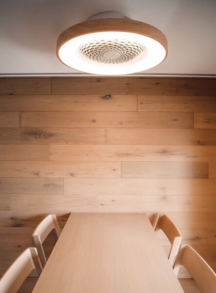Mantra 7126 Tibet, stropní svítidlo s ventilátorem a dálkovým ovladačem, LED 70W 2700K-5000K, dřevo/bílá, průměr 65cm