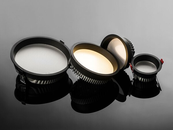 LED2 2550173 Zeta 2 XS, černé svítidlo pro zapuštění, 6/10W LED 2700K/3000K/4000K, ⌀10,3cm, IP44