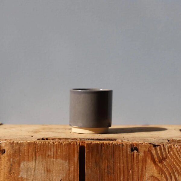 Květináč Eno Duo sober grey Ø 6 cm