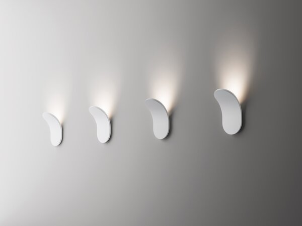 Axolight Lik, nástěnné svítidlo pro nepřímé osvětlení, 16W LED 3000K stmívatelné, bílá, výška 17,8cm