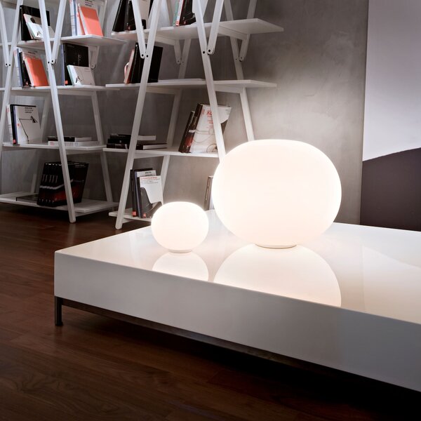 Flos F3026000 Glo-Ball Basic 2, stolní lampa z triplexového skla se stmívačem, 1x150W E27, výška 36cm