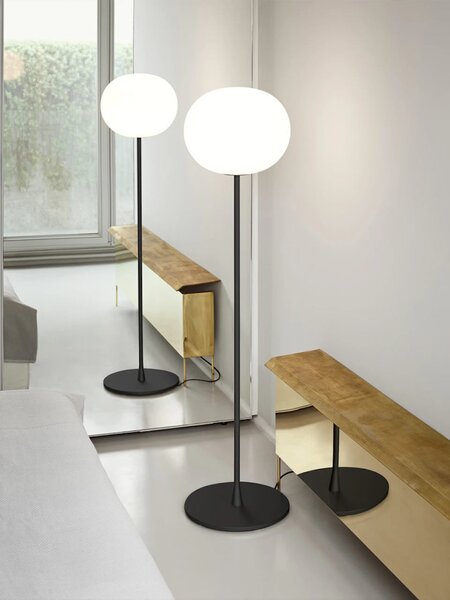 Flos F3030031 Glo-Ball F3, stojací lampa z triplexového skla se stmívačem, černá, 1x150W E27, výška 185cm