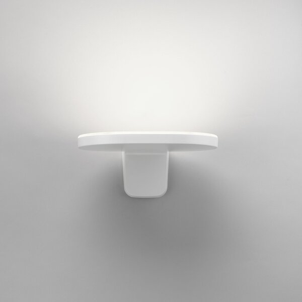 Flos F4681009 Oplight W1, bílé svítidlo pro nepřímé osvětlení, 16W LED 2700K stmívatelné, šířka 22,2cm