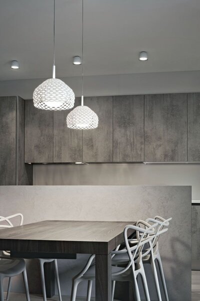 Flos F7766009 Tatou S2, bílý designový lustr, 1x205W E27, prům. 50cm