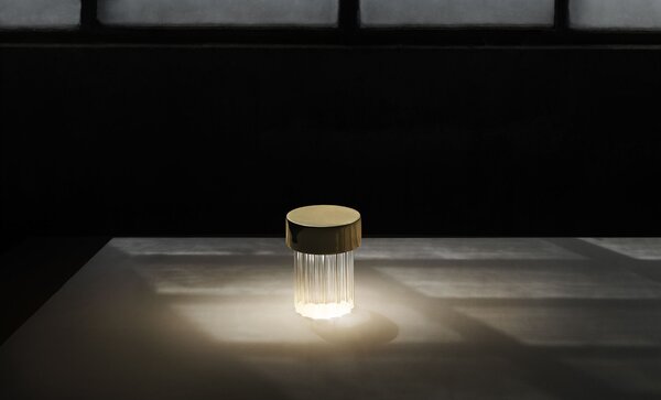 Flos F3694059 Last Order Fluted bateriová lampička leštěná mosaz, 2,5W LED 2700K stmívatelná, výška 14,2cm