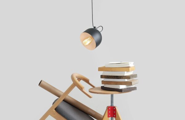 Nordic Design Černé kovové závěsné světlo Pop 1