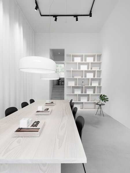 Flos F1371009 Smithfield S, bílé závěsné svítidlo, 4x70W E27, prům. 60cm