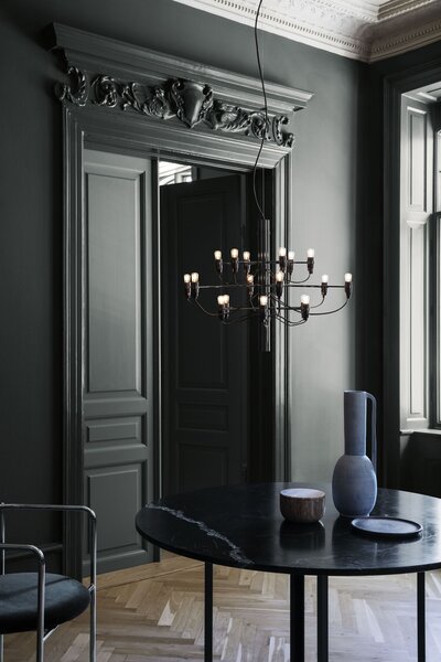 Flos A1352031 2097-18, luxusní matně černý lustr, 18x15W E14 čirá, prům. 69cm, výška 51cm