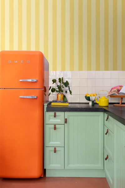 Tapeta s pruhy, žlutá, krémová, 131575, Color Pop, Esta Home