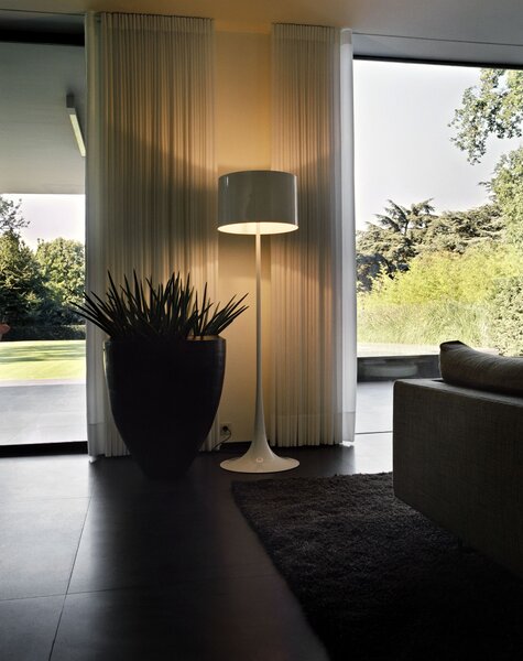 Flos F6612009 Spun Light F, bílá designová stojací lampa, 1x205W E27, výška 176cm