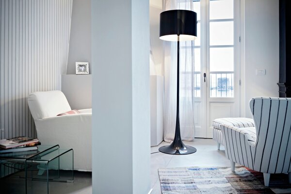 Flos F6612030 Spun Light F, černá designová stojací lampa, 1x205W E27, výška 176cm