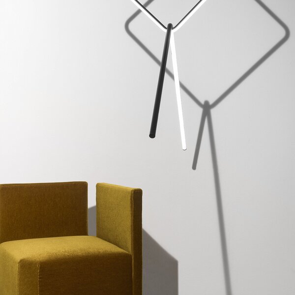 Flos F0414030 Arrangements Broken Line, černý prvek k sestavení svítidla 32W 2700K, výška 69cm