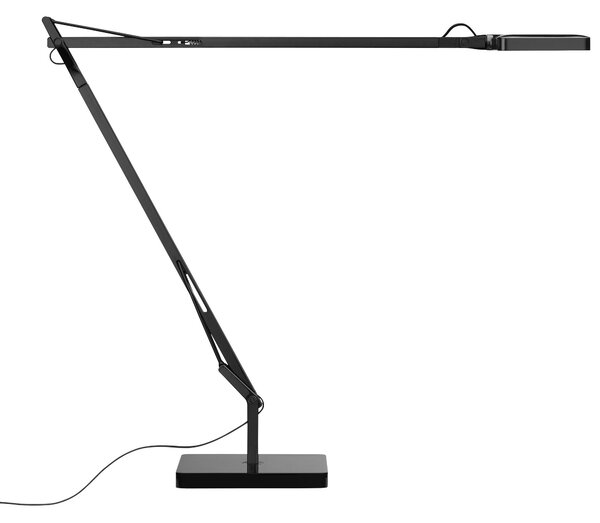 Flos F3311030 Kelvin LED, černá stolní lampa na pracovní stůl, 8W LED 3000K, 48+58cm