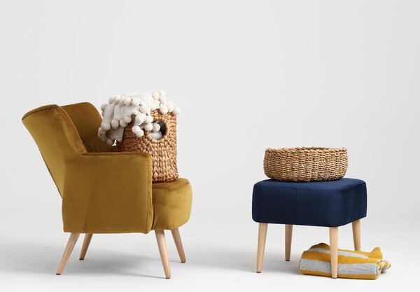 Nordic Design Tmavě modrá sametová podnožka Gus