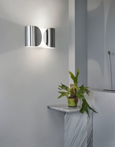 Flos F2400057 Foglio, designové nástěnné svítidlo, 2x100W E27, chrom, délka 37cm