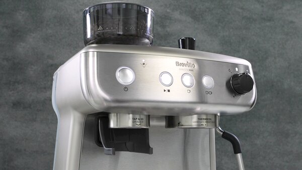 Kávovar Breville Barista Max Espresso VCF126X