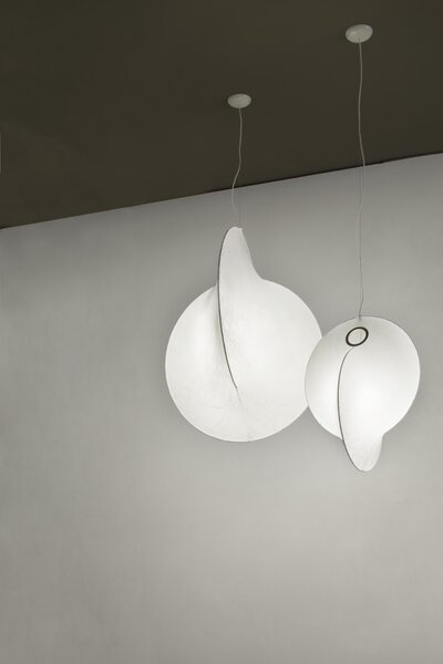 Flos F4633009 Overlap Suspension 1, designové závěsné svítidlo, 105W E27, výška 83cm