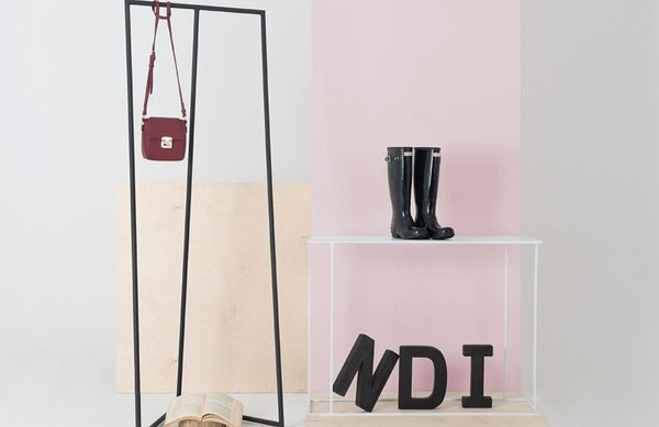 Nordic Design Černý kovový věšák Tenzo 64 cm