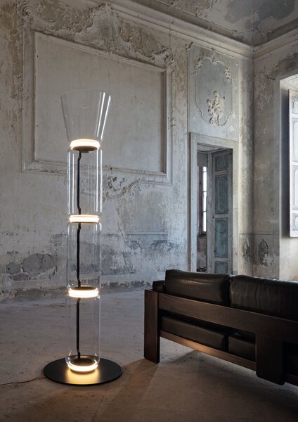 Flos F0267000 Noctambule F3 High Cylinders Cone Big Base, stojací lampa ze skla se stmívačem, 4x9W + 1x18W LED 2700K, výška 197cm