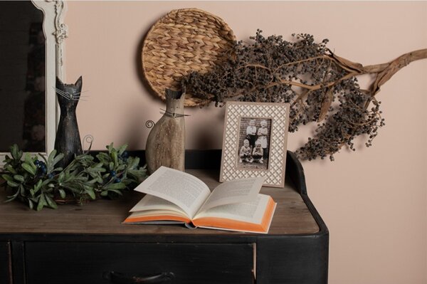Hnědo bílý fotorámeček Ruud v boho stylu – 10x15 cm