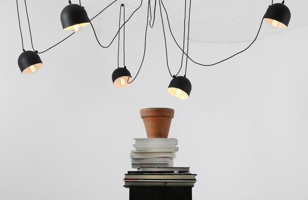 Nordic Design Černé kovové závěsné světlo Pop 6