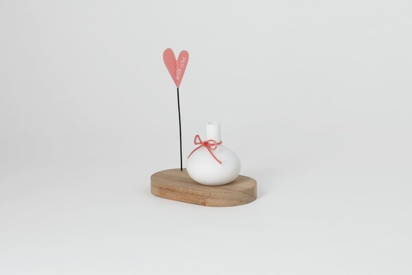 Porcelánová vázička s podtáckem With Love