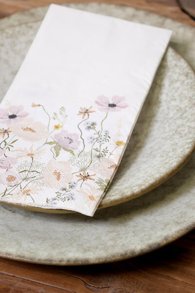 Papírové ubrousky Wild Flowers – 16 ks