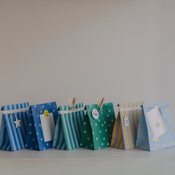 Papírový sáček Stripes and Dots 27 × 21 cm – set 6 ks