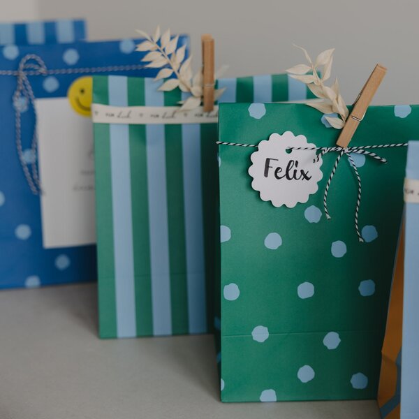Papírový sáček Stripes and Dots 27 × 21 cm – set 6 ks