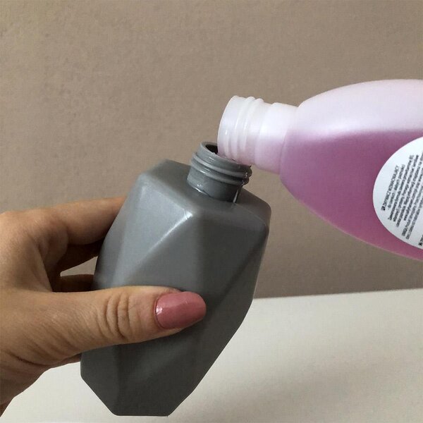 Dávkovač s pumpičkou 200 ml