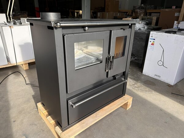 EEK A+ - Kuchyský sporák na dřevo Verso CS Plus Inox 7,7 kW - erné boní panely - levý