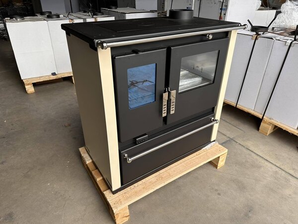 EEK A+ - Verso CS Plus Inox kuchyský sporák na dřevo 7,7 kW - Béové boní panely