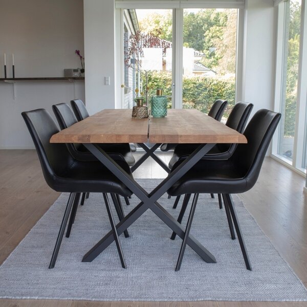 -25 % Dny MOMENTI– Nordic Living Dubový jídelní stůl Tolon 200x95 cm