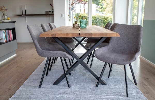 -25 % Dny MOMENTI– Nordic Living Dubový jídelní stůl Tolon 200x95 cm