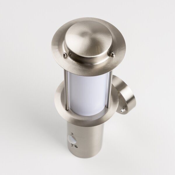LED Venkovní nástěnné svítidlo se senzorem pohybu 1xE27/4,9W/230V IP44 mat chrom
