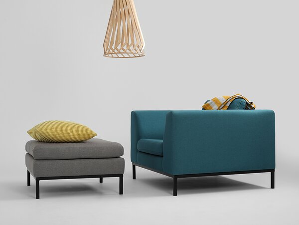 Nordic Design Ocelově šedá látková podnožka Samara
