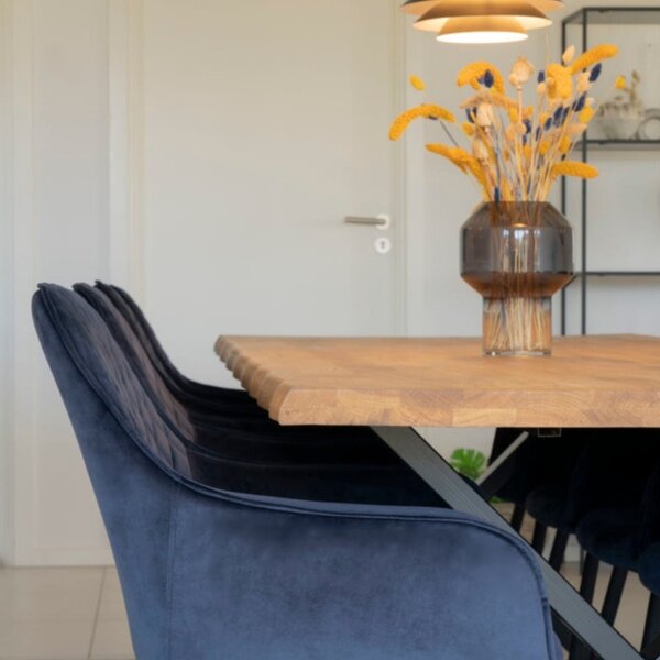 -25 % Dny MOMENTI– Nordic Living Dubový jídelní stůl Tolon 300 x 100 cm