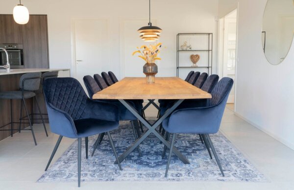 -25 % Dny MOMENTI– Nordic Living Dubový jídelní stůl Tolon 300 x 100 cm